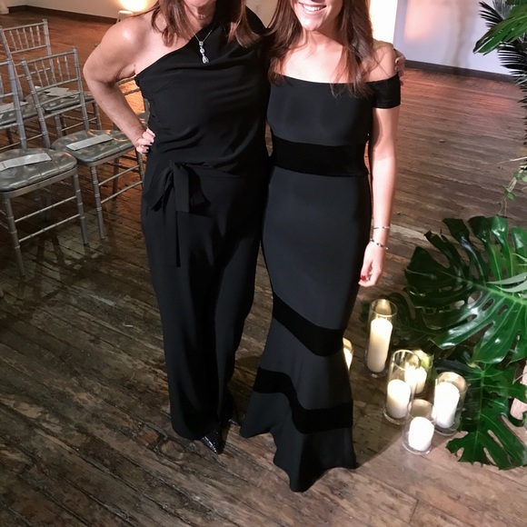 Avery g off the shoulder gown - Picture 3 of 3